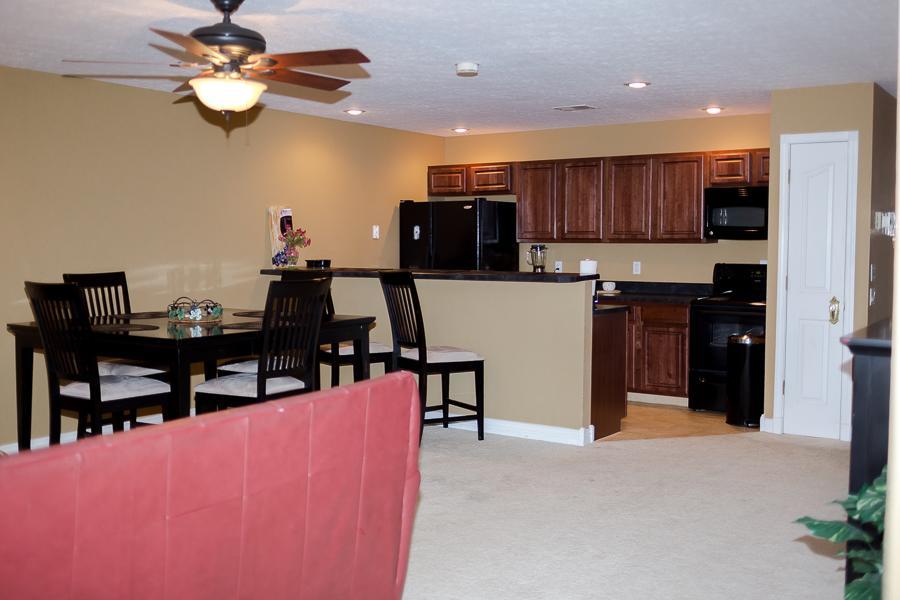 Lafayette Grand Manor Apartment Waynesville ภายนอก รูปภาพ